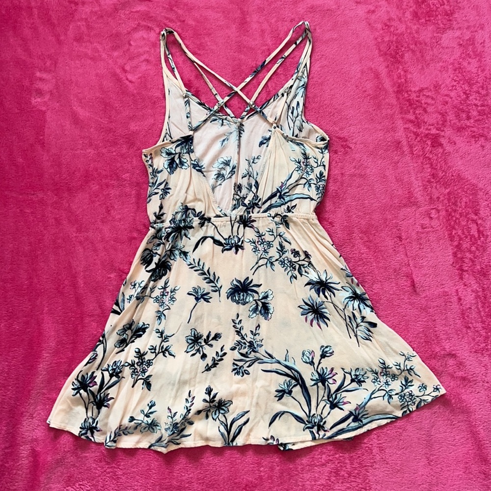 Pacsun Floral Sundress - Picture 3 of 5